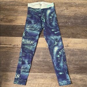 Nike Pro running tights size small